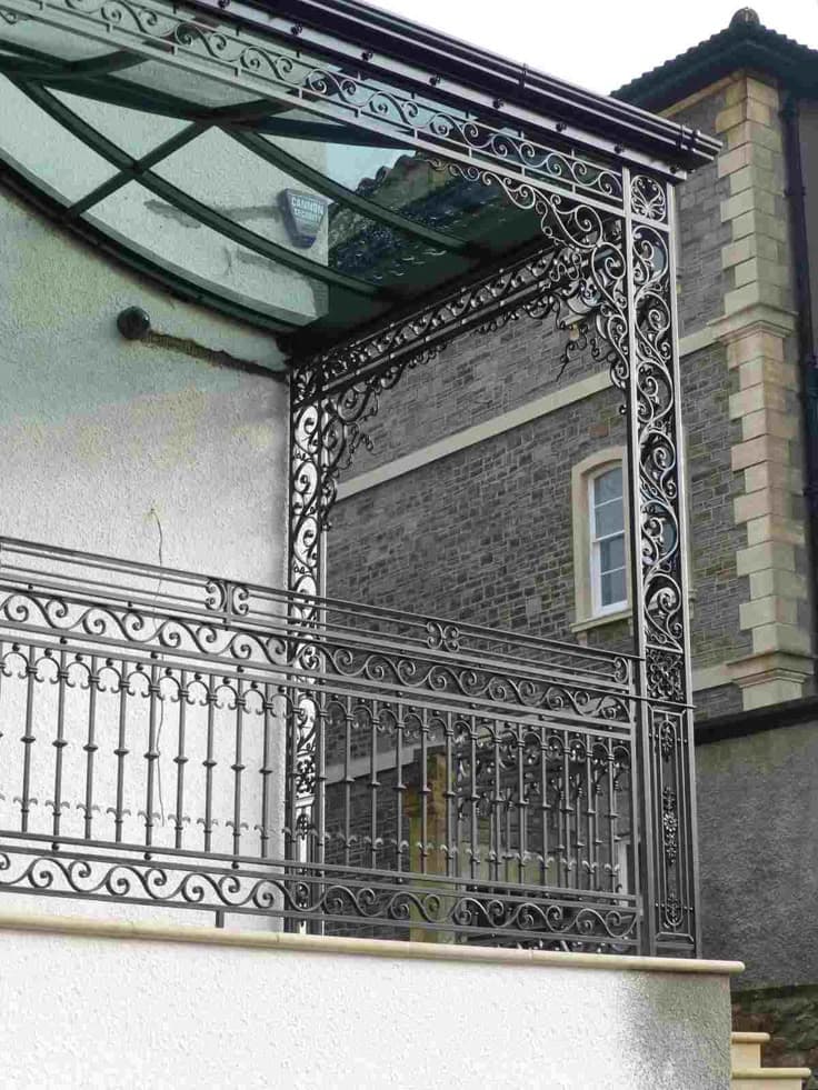Ornate Window Boundary Grill - Karachi Metal Art