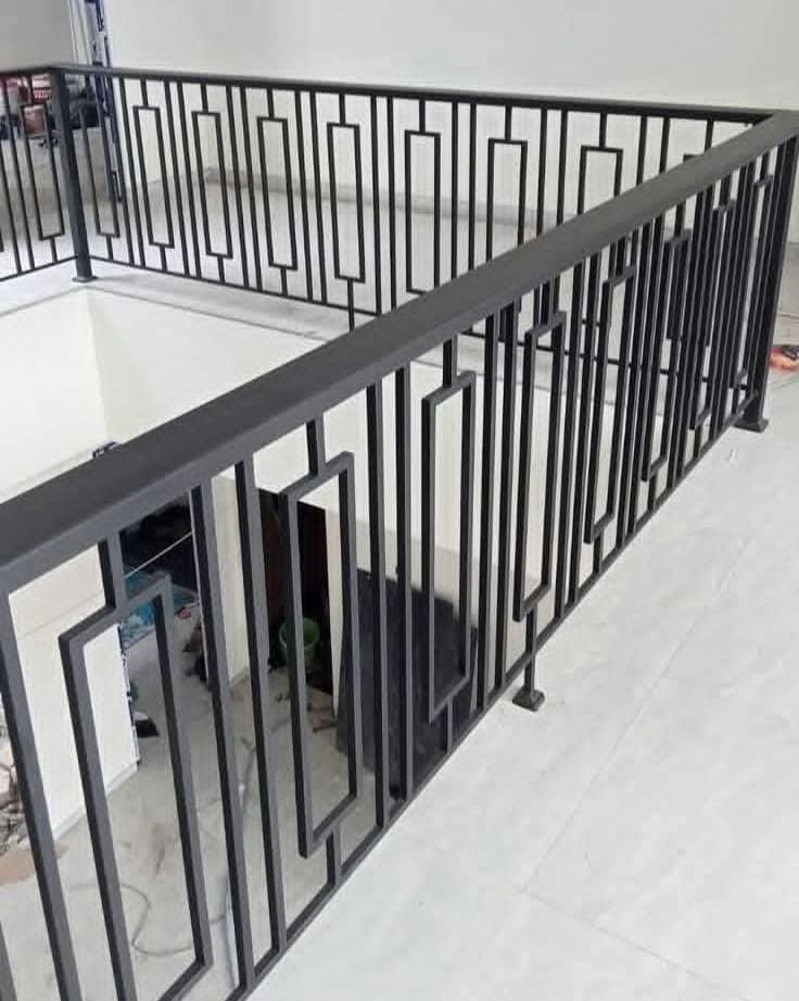 Straight Panel Boundary Grill - Karachi Metal Art