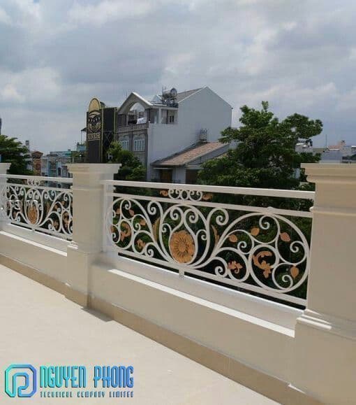 Ornate Rooftop Boundary Grill - Karachi Metal Art