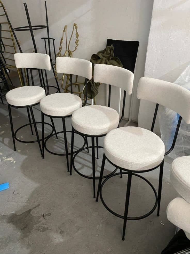 Round Cafe Table Set - Karachi Metal Art