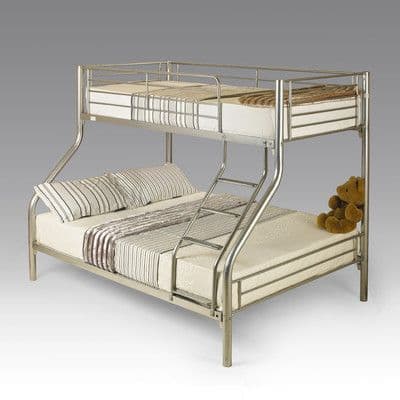 Triple Layer Metal Bunk Bed - Karachi Metal Art