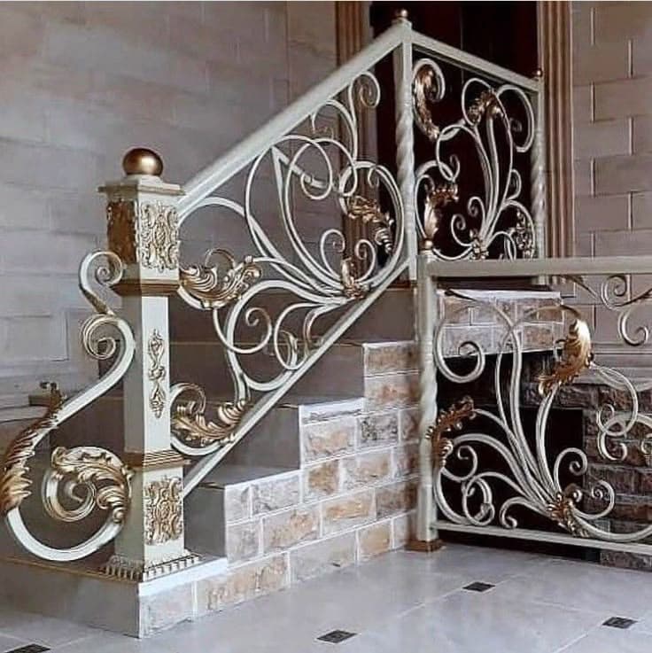 Scroll Design Stair Railing - Karachi Metal Art
