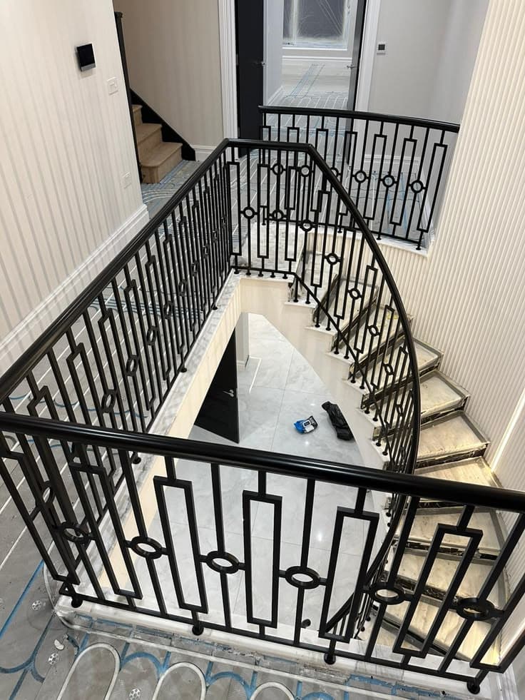 Curved Ornate Stair Railing - Karachi Metal Art
