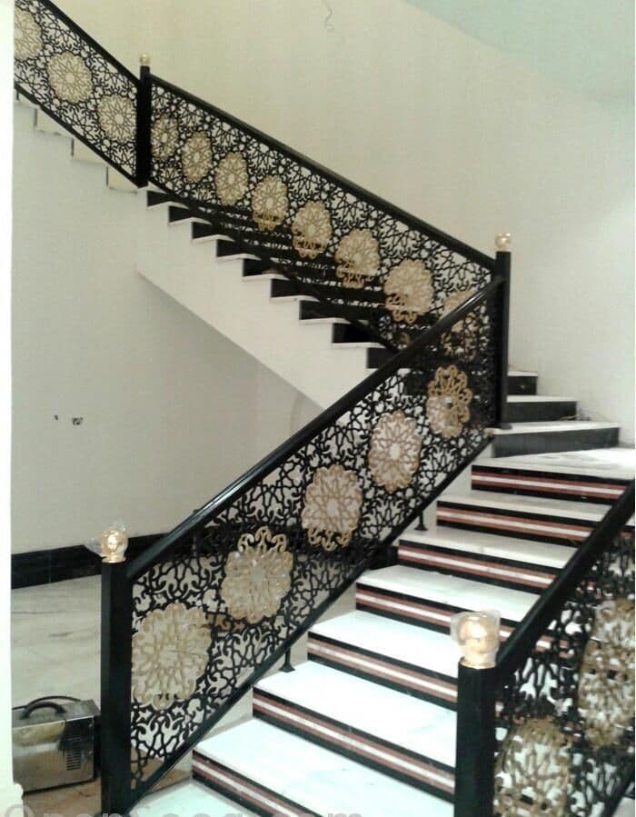 Modern Open Stair Railing - Karachi Metal Art
